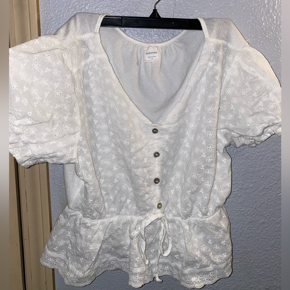 PASSPORT WHITE SHIRT!